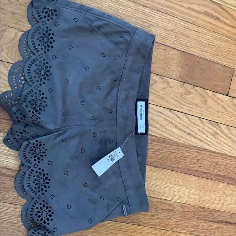 abercrombie flows shorts